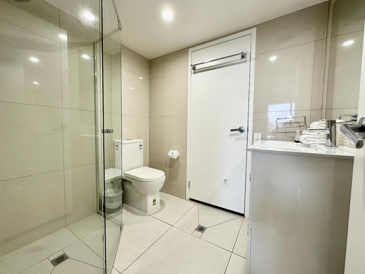 Diamond Broadbeach 115 Apartment *
