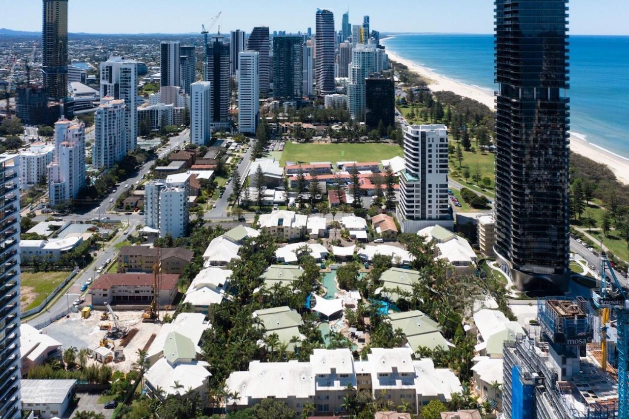 Diamond Broadbeach 115 *